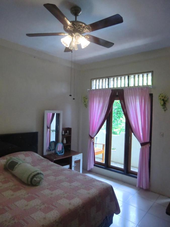 Bunaken Sea Garden Resort Экстерьер фото