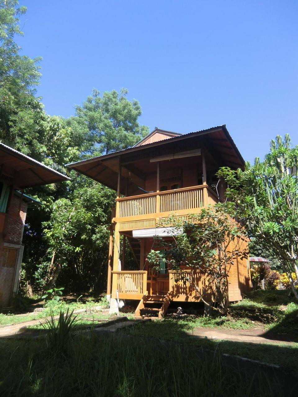 Bunaken Sea Garden Resort Экстерьер фото